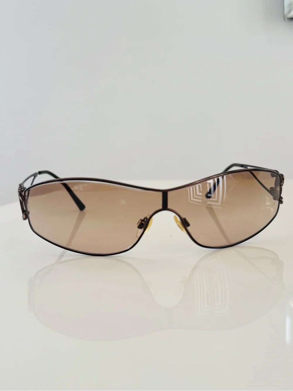 RARE 🍒 Vintage Authentic Chanel rhinestone CC sunglasses ✨